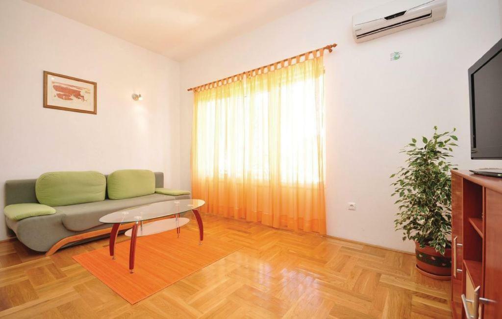 Apartment Orange Makarska Buitenkant foto